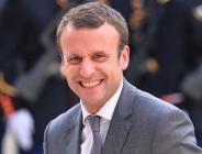 Fransa Ekonomi Bakanı Emmanuel Macron istifa etti