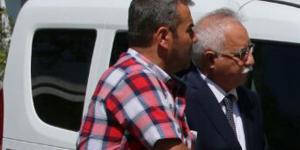 Gülen’in kasetlerini tuvalete atan profesör gözaltına alındı