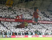 Konyaspor taraftarından anlamlı koreografi