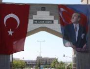 Ömer Halisdemir Üniversitesi tabelaları asıldı