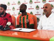 Vagner Love 2 yıllık imzayı attı!