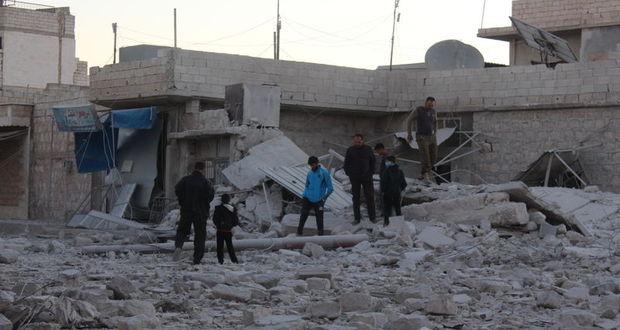 Halep’te rejim ve Rus hava saldırılarında 66 kişi öldü