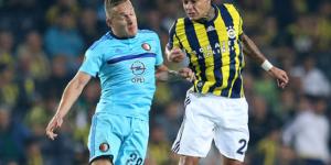 Fener’de Van der Wiel krizi ve Bilic sürprizi!