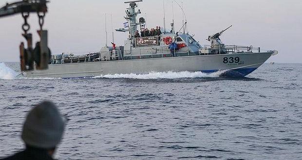 İsrail ordusundan kadın eylemcileri taşıyan gemiye müdahale