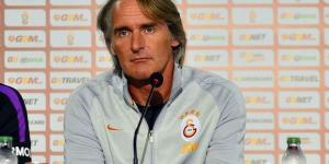 Jan Olde Riekerink: Sneijder, Adana maçında 18’de olacak gibi!