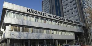 Eski HSYK üyesi Özçelik itirafçı oldu, isim verdi