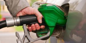 Benzine bir zam daha!