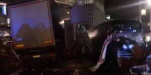 Berlin’de notel pazarına TIR’la terör saldırısı!