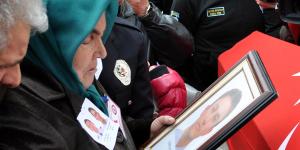 Şehit annesi, kalp krizi geçirdi!