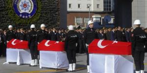 Şehit polisler için emniyette tören