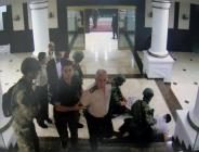 Darbeciler, Genelkurmay Başkanı ve komutanları böyle derdest etti