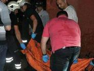 Anne ve kız kardeşinin bulunduğu evi ateşe verdi!