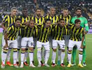 Fenerbahçe’de Van der Wiel, takımdan ayrılan Vitor Pereira’nın sistemini eleştirdi