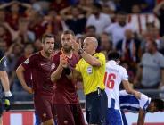 Kırmızılar havada uçuştu, Porto Roma’yı eledi!