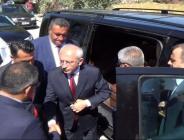 Kılıçdaroğlu’ndan Ömer Halisdemir’in baba evine ziyaret etti