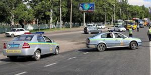 Ukrayna’da 2 devriye polisi öldürüldü