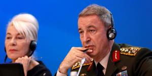Hulusi Akar’dan Ermeni vekile tokat gibi sözler