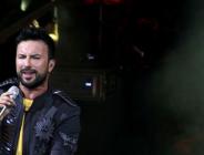 Tarkan, sahneden ilan-ı aşk etti!